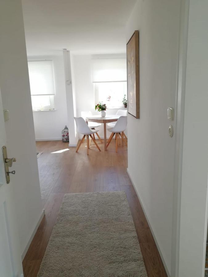 Frisch Renoviert Mit Dachterrasse - Geniesse Ruhe Und Grun Nahe Neustadt Aisch 诺伊施塔特·安德尔埃斯克 外观 照片